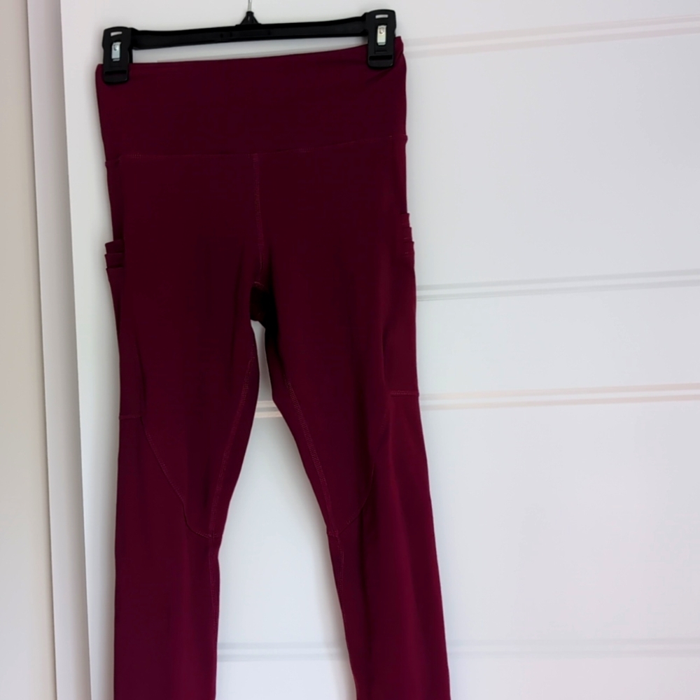 Zyia light and tight leggings